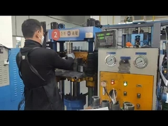 কাস্টমাইজড টংস্টেন কার্বাইড কোল্ড হেডিং ডাই খালি পরিধান প্রতিরোধী